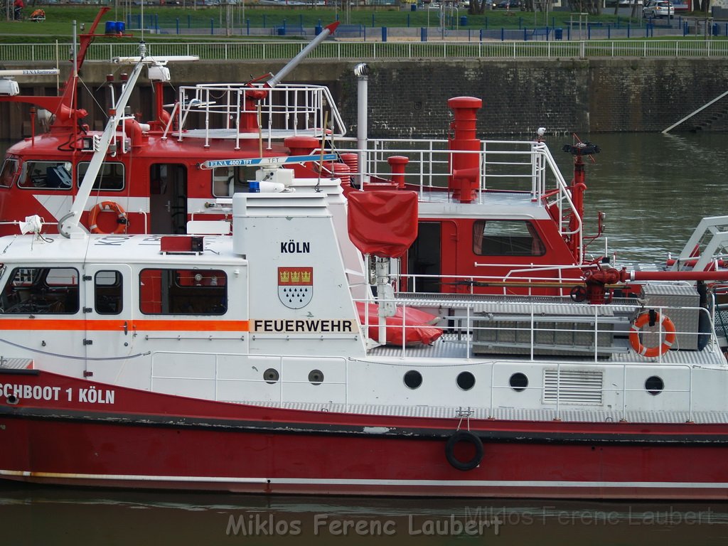 Loeschboot Branddirektor Hans   P089.JPG